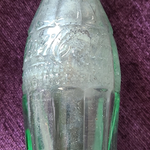 Lot of 3 Soda Bottles, 7 Up, Pepsi  and Coca Cola - Picture 11 of 12